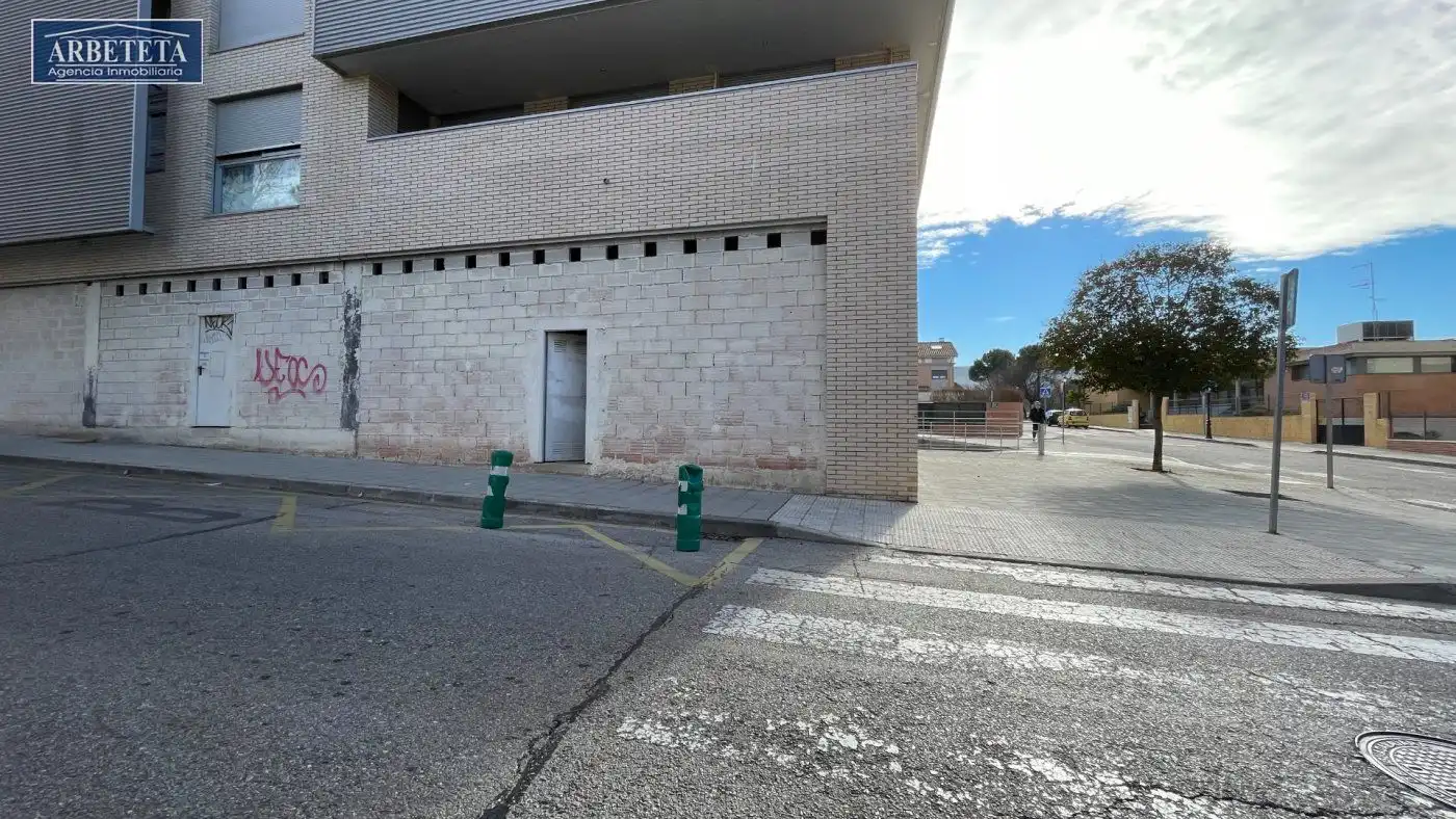 Local comercial en venta en Los Valles - Sanz Vázquez - El Fuerte, imagen 5
