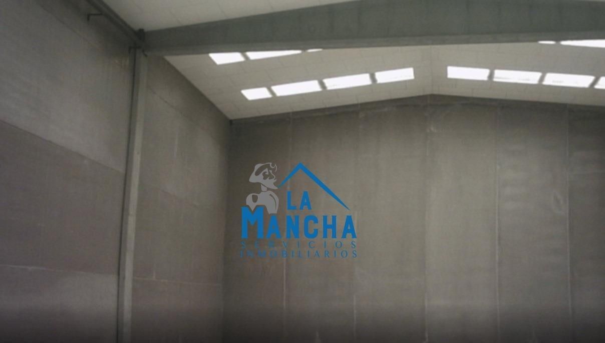 Nau industrial de lloguer a  LABRADORES, Chinchilla de Monte-Aragón