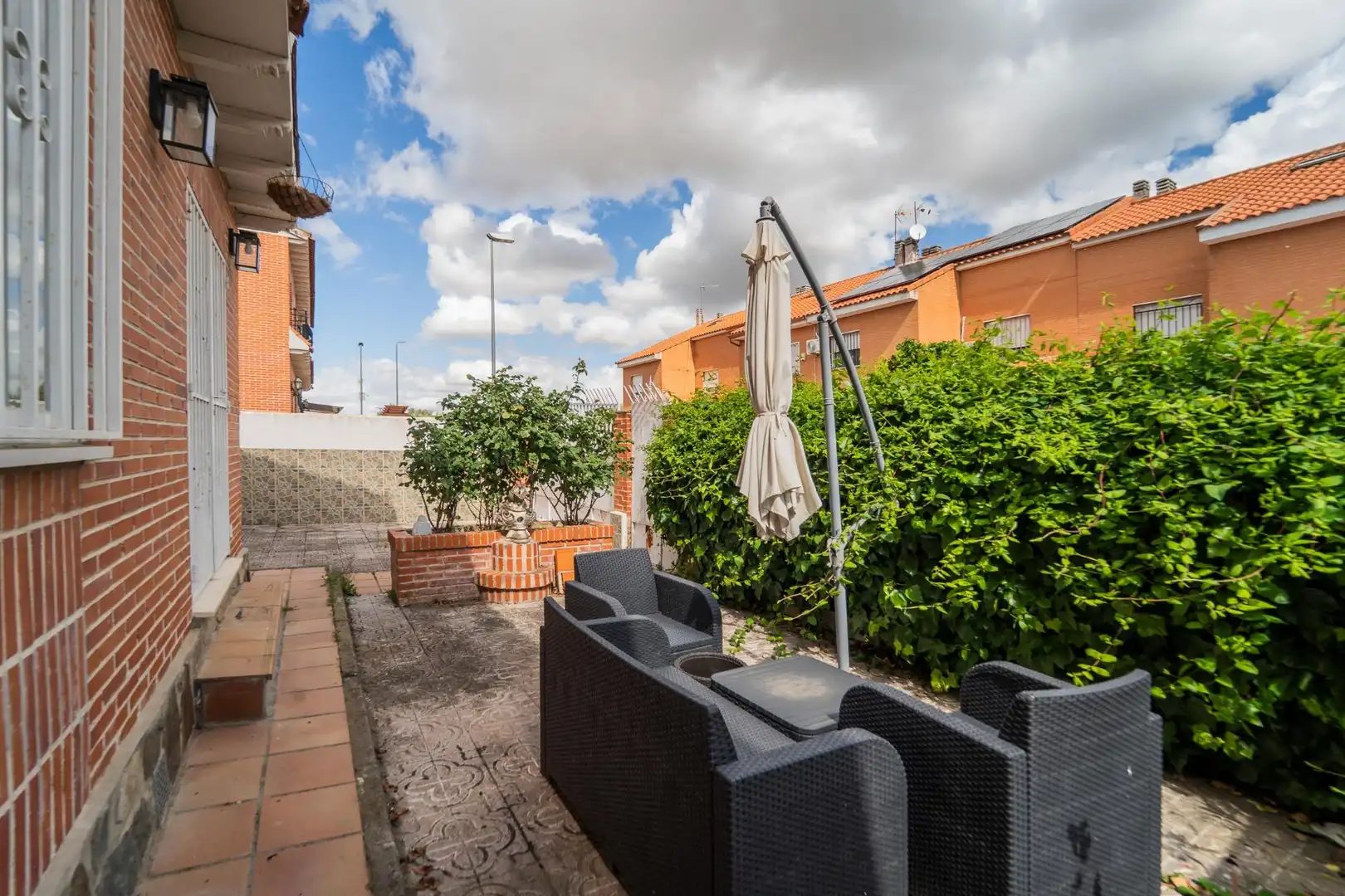 Terraza de Casa adosada en venta en Cedillo del Condado con Calefacción, Jardín privado y Terraza
