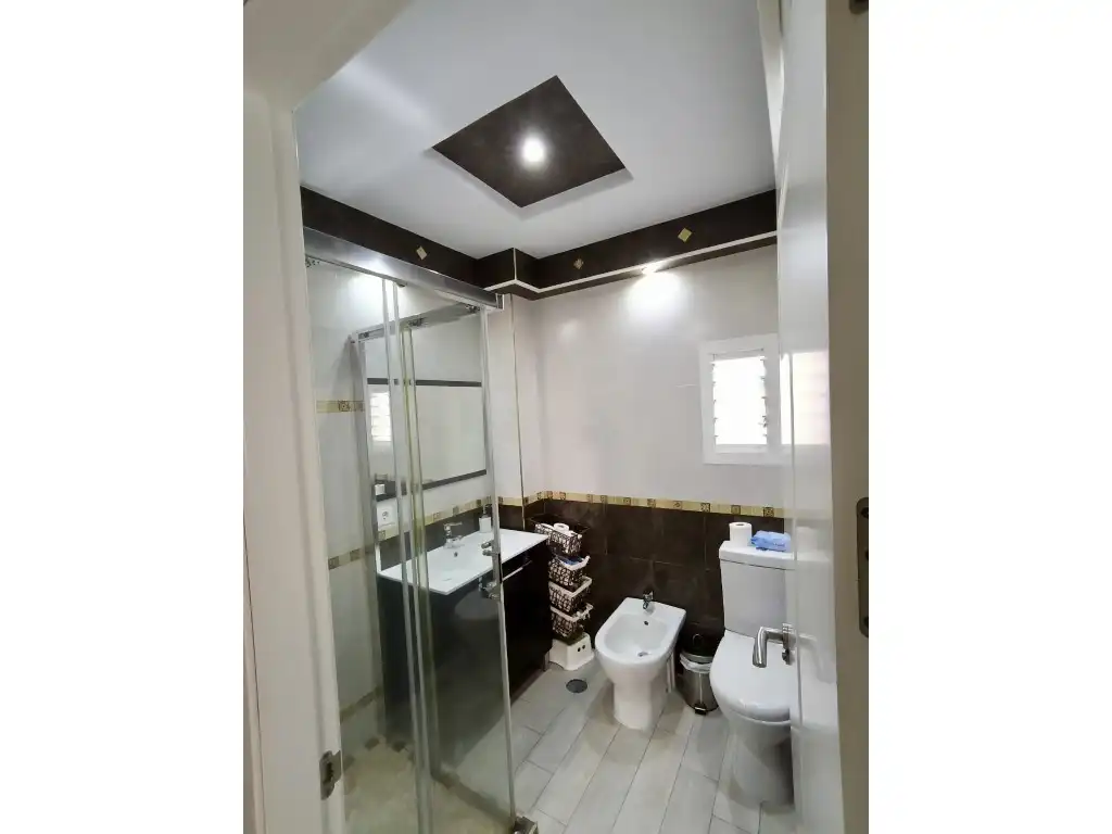 Bathroom of Flat for sale in Dos Hermanas