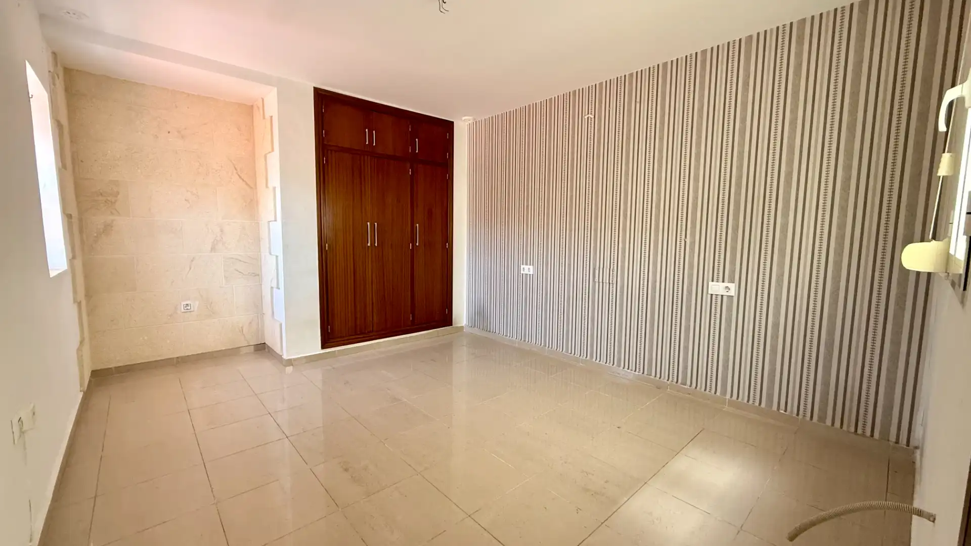Habitación de Piso en venta en Cádiz con Aire acondicionado
