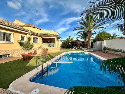 Vista exterior de Casa o xalet en venda en Mutxamel amb Aire condicionat, Calefacció i Jardí privat