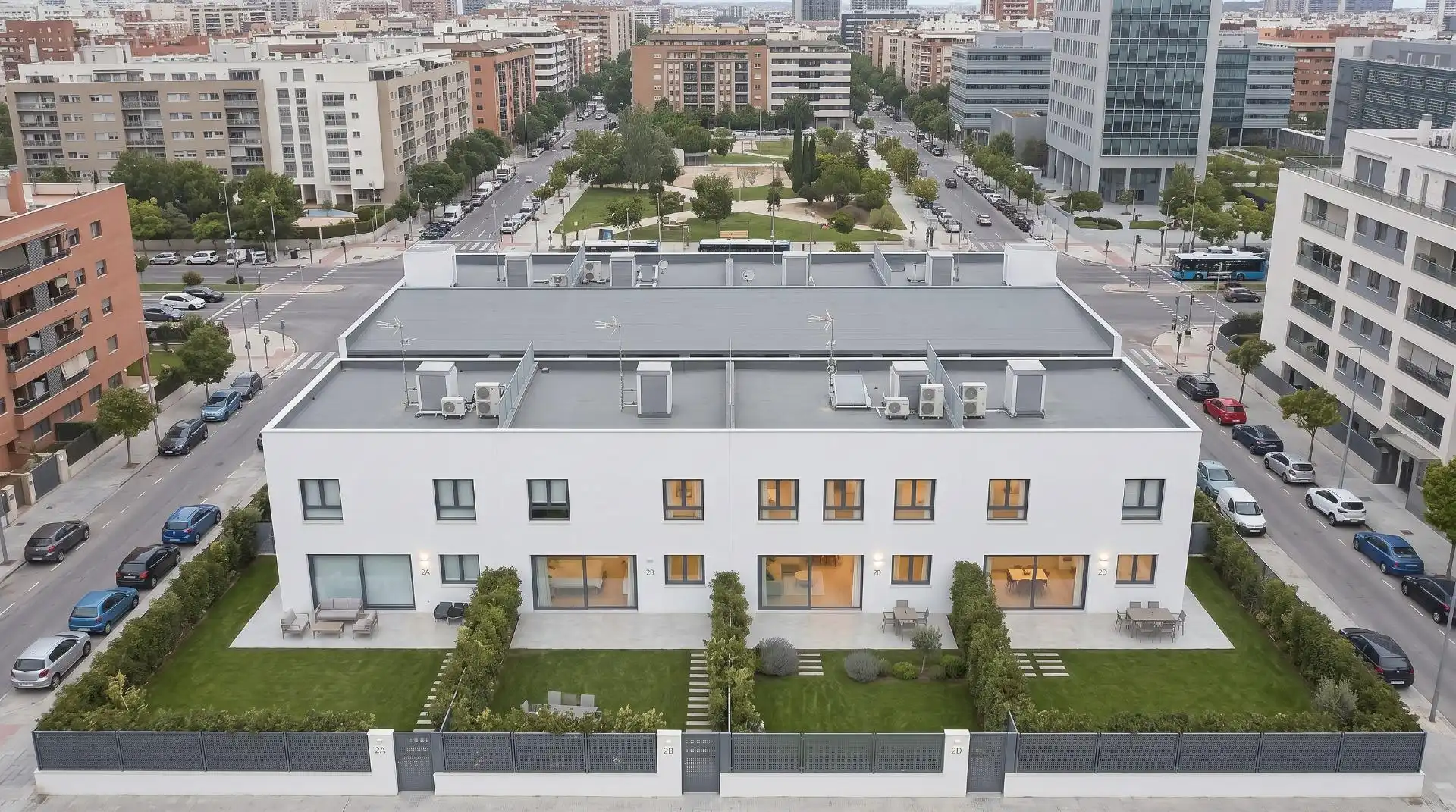 Vista exterior de Casa adosada en venda en Canovelles amb Parquet