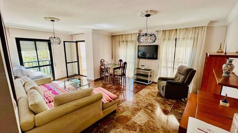 Foto 2 de Piso en venta en Girón - Las Delicias, Málaga