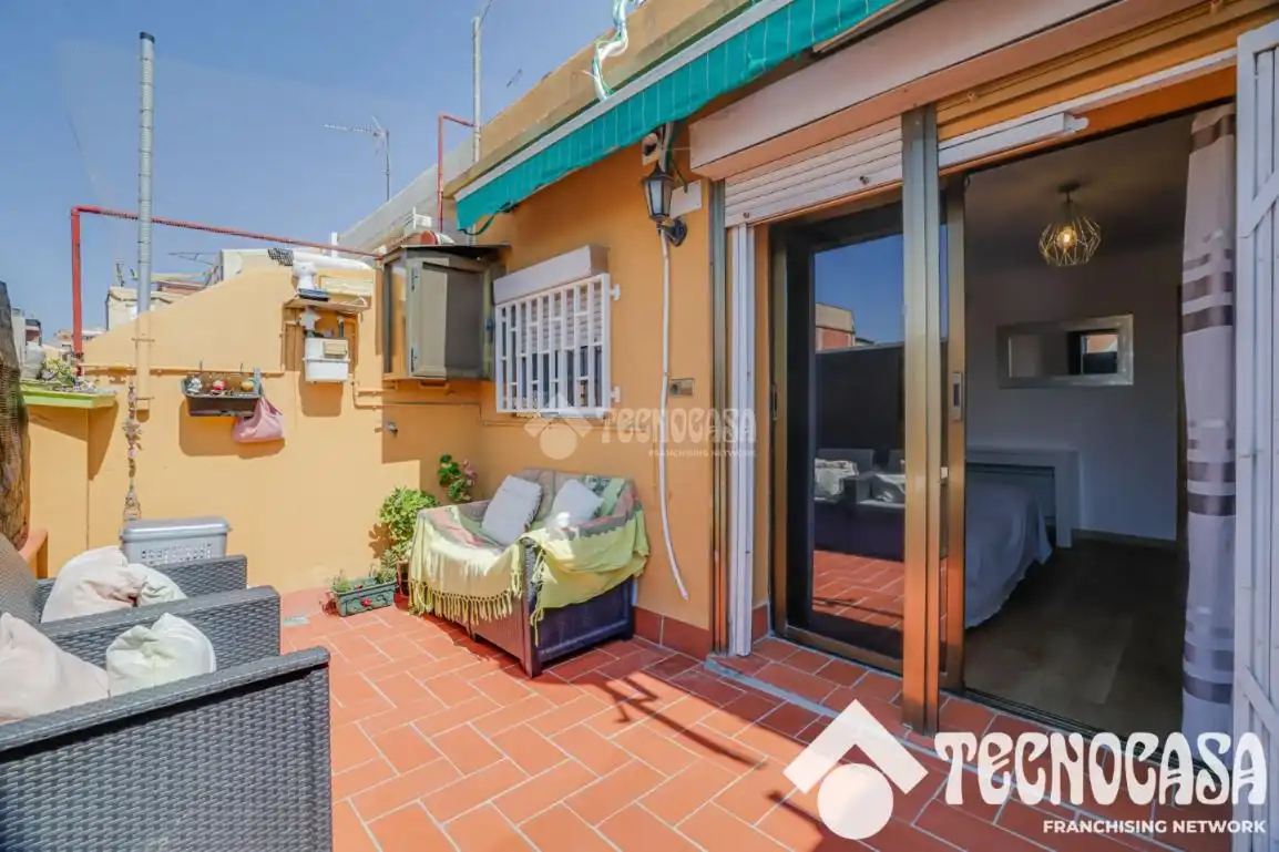 Terraza de Piso en venta en Santa Coloma de Gramenet con Aire acondicionado, Parquet y Terraza
