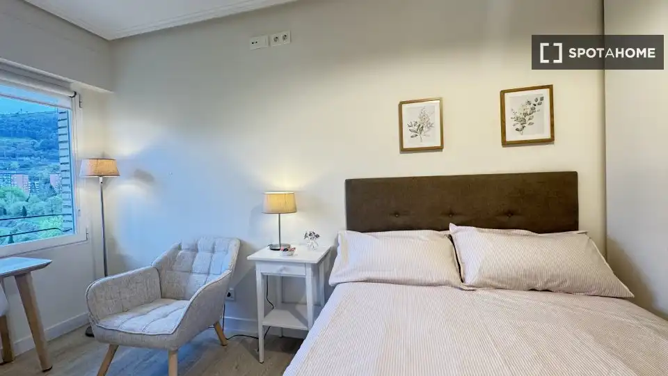 Room in La Peña