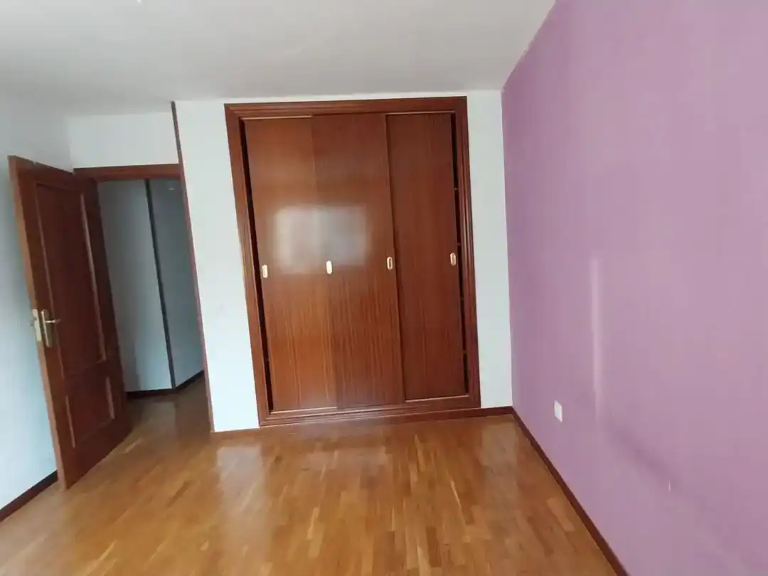 Habitación de Ático en venta en Cistérniga con Parquet y Trastero