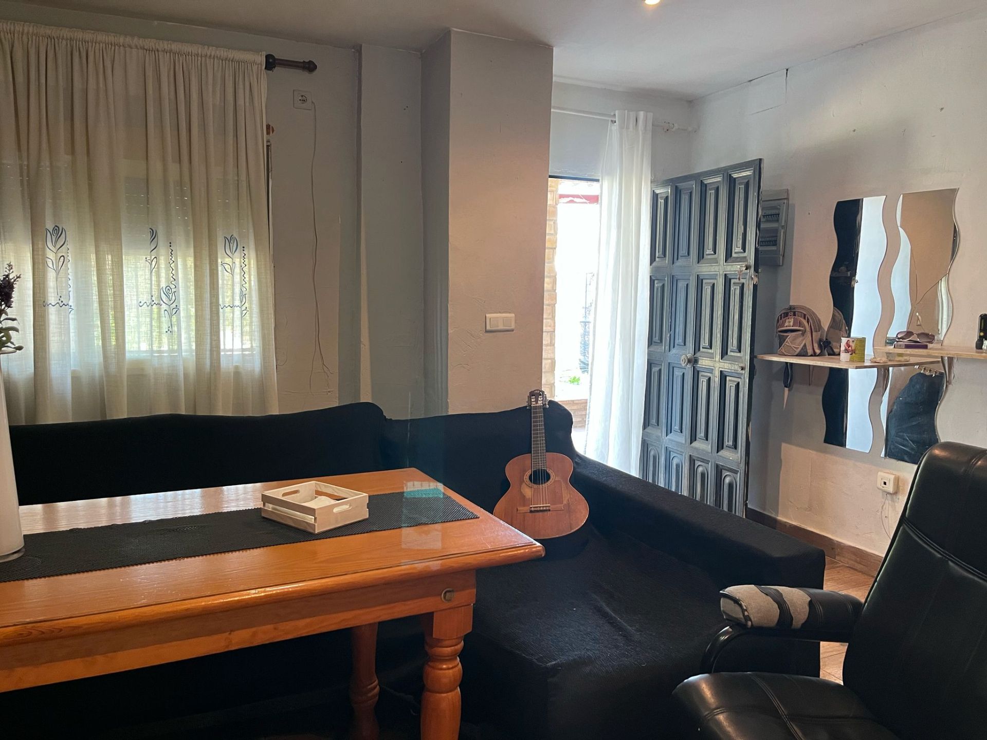 Sala d'estar de Casa o xalet en venda en Gibraleón amb Terrassa, Piscina i Moblat