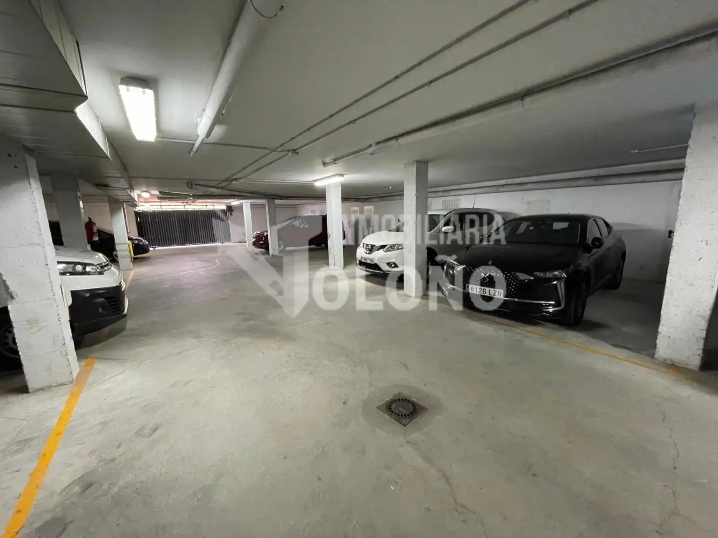 Parking de Dúplex en venta en Castañares de Rioja con Calefacción, Parquet y Terraza