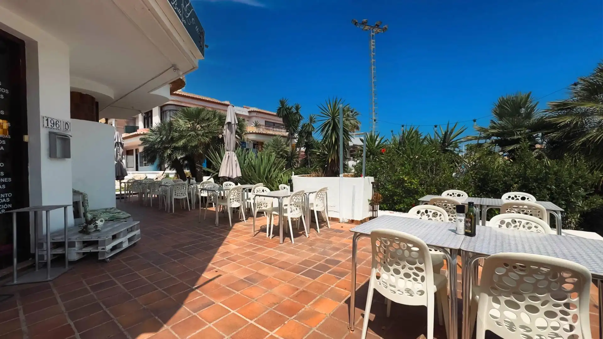 Terrassa de Local en venda en Dénia