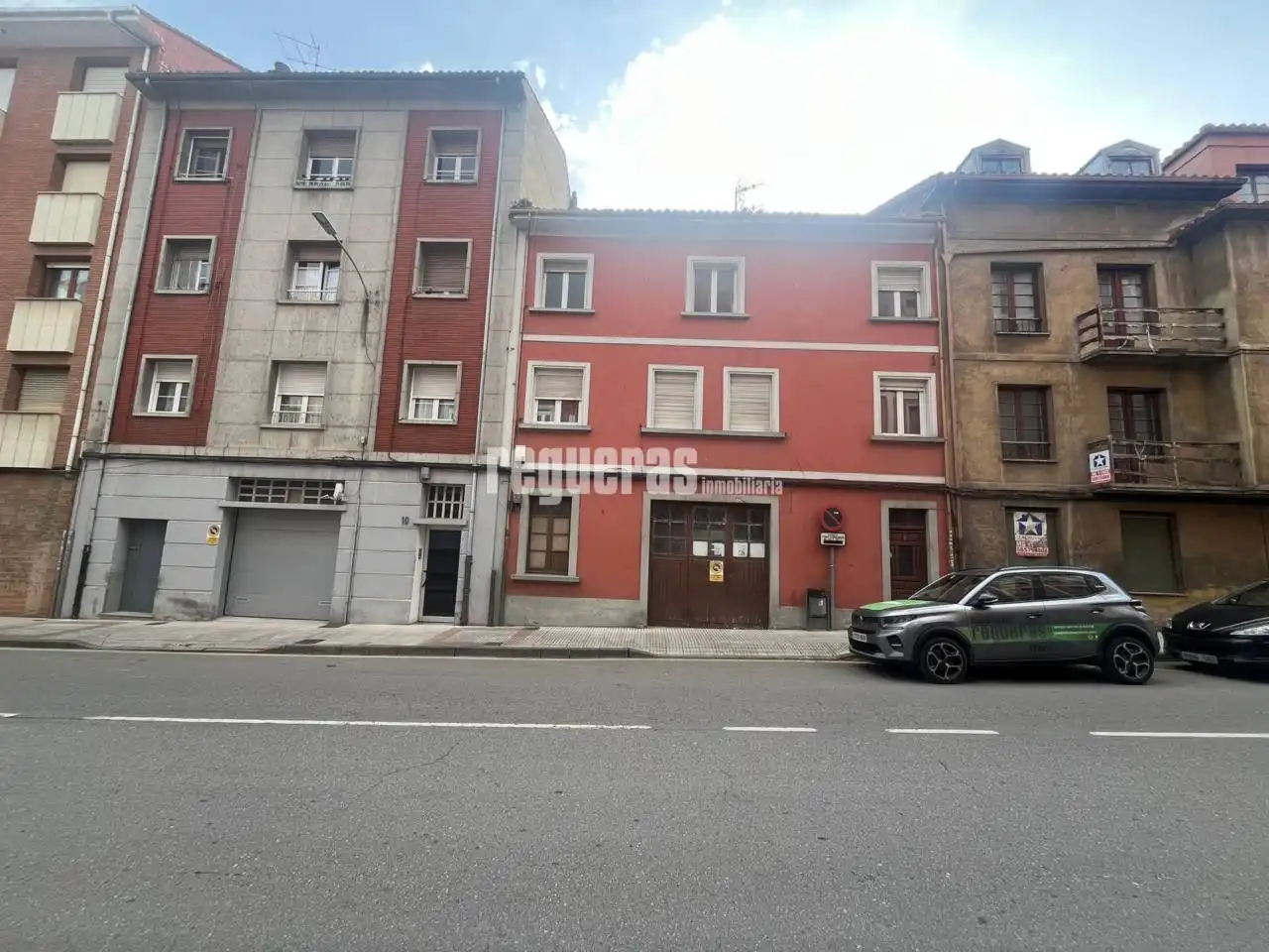 Casa in vendita a Avenida Fernando Díaz Villabella