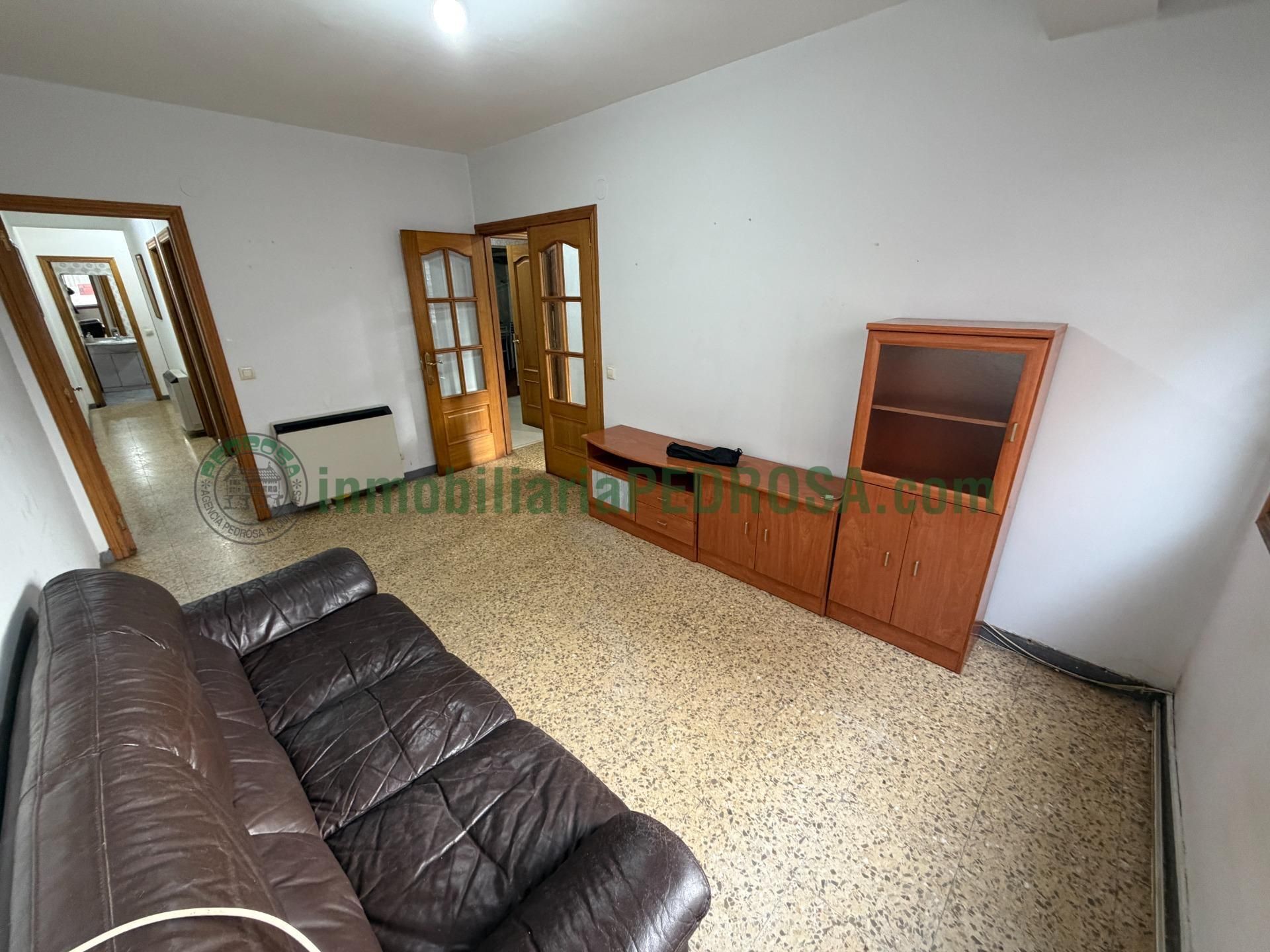 Living room of Flat for sale in Pontevedra Capital   with Storage room
