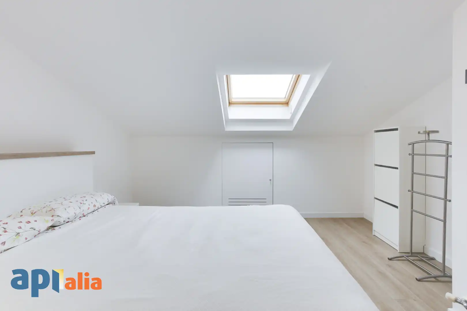 Bedroom of Duplexes for sale in Esplugues de Llobregat  with Air Conditioner, Heating and Storage room