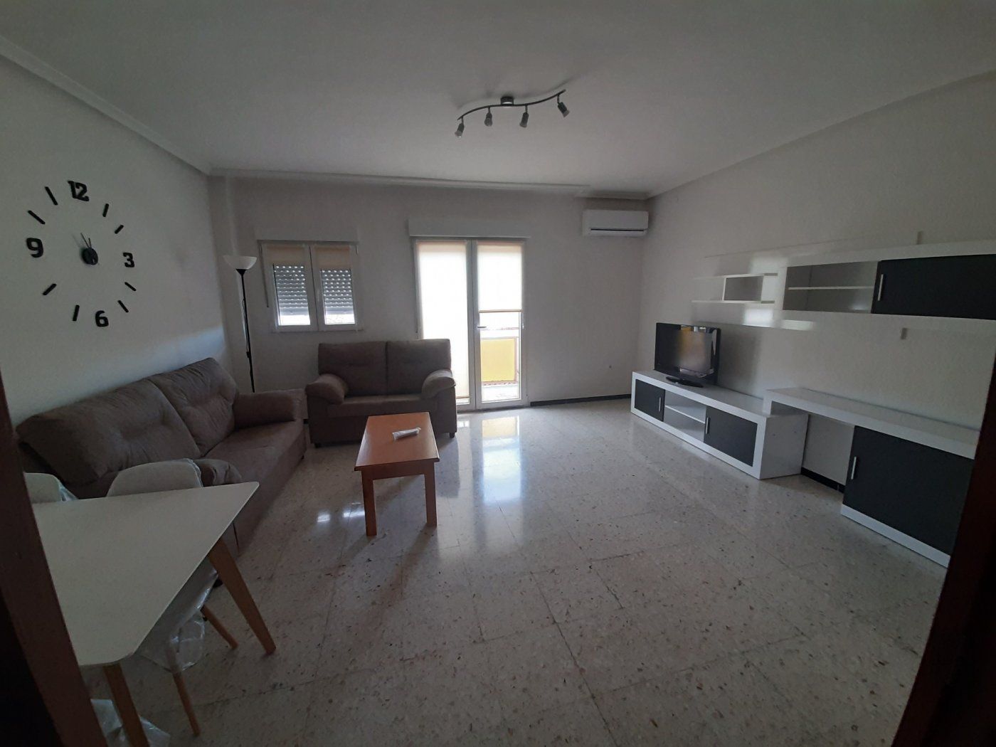Flat to rent in Casco Antiguo