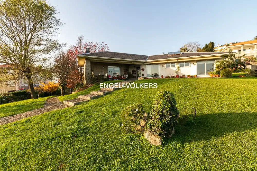 Casa con jardín en venta en A Guarda, imagen 8