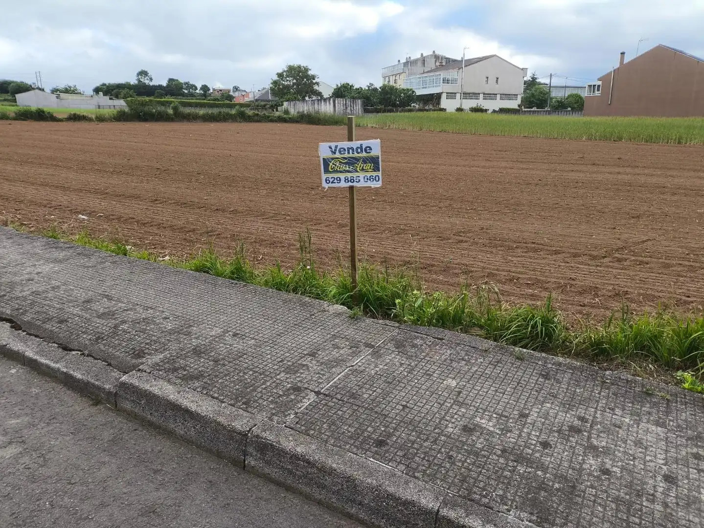 Terreny residencial en venda a COMPOSTELA, imagen 2