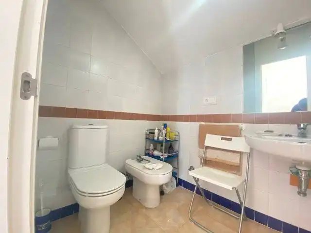 Bany de Apartament en venda en Islantilla amb Aire condicionat, Calefacció i Terrassa