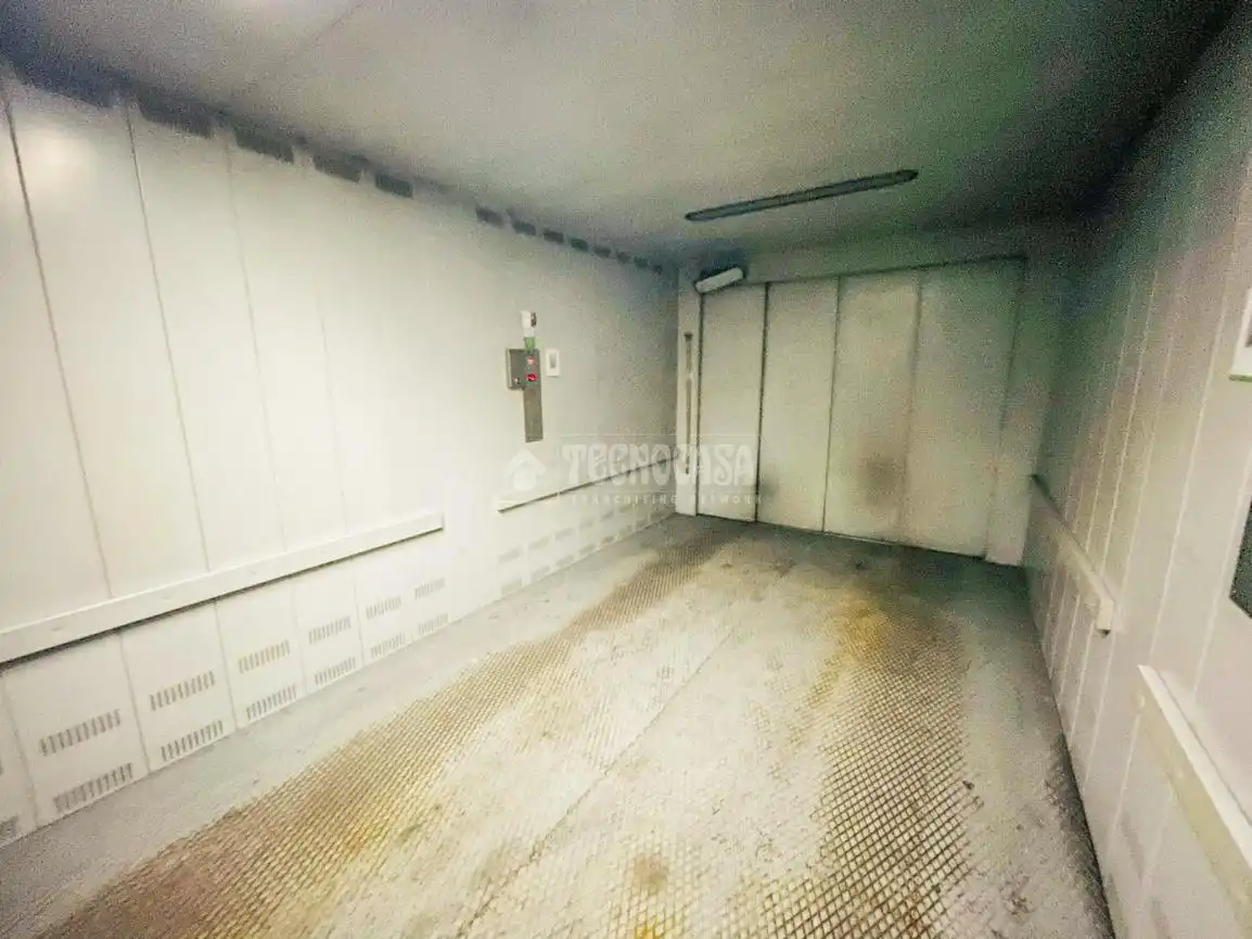 Garage for sale in Parla