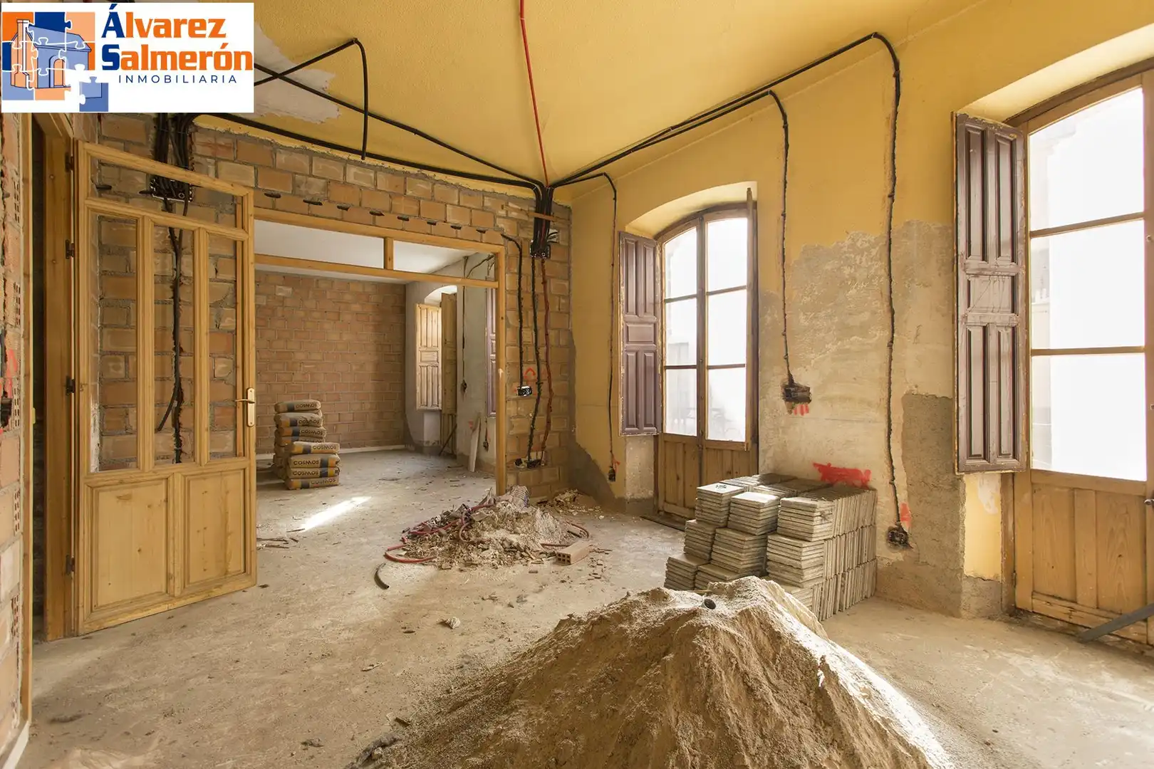 Flat for sale in Granada