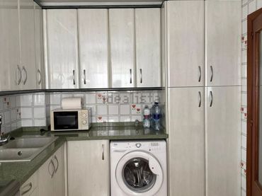 Flat with balcony for sale in Jesús