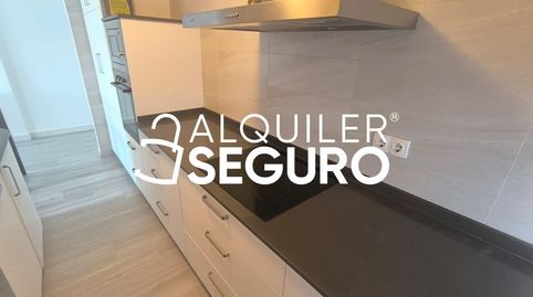 Foto 4 de Pis de lloguer a Doña Francisquita, Juan XXIII - Rochelambert, Sevilla Capital