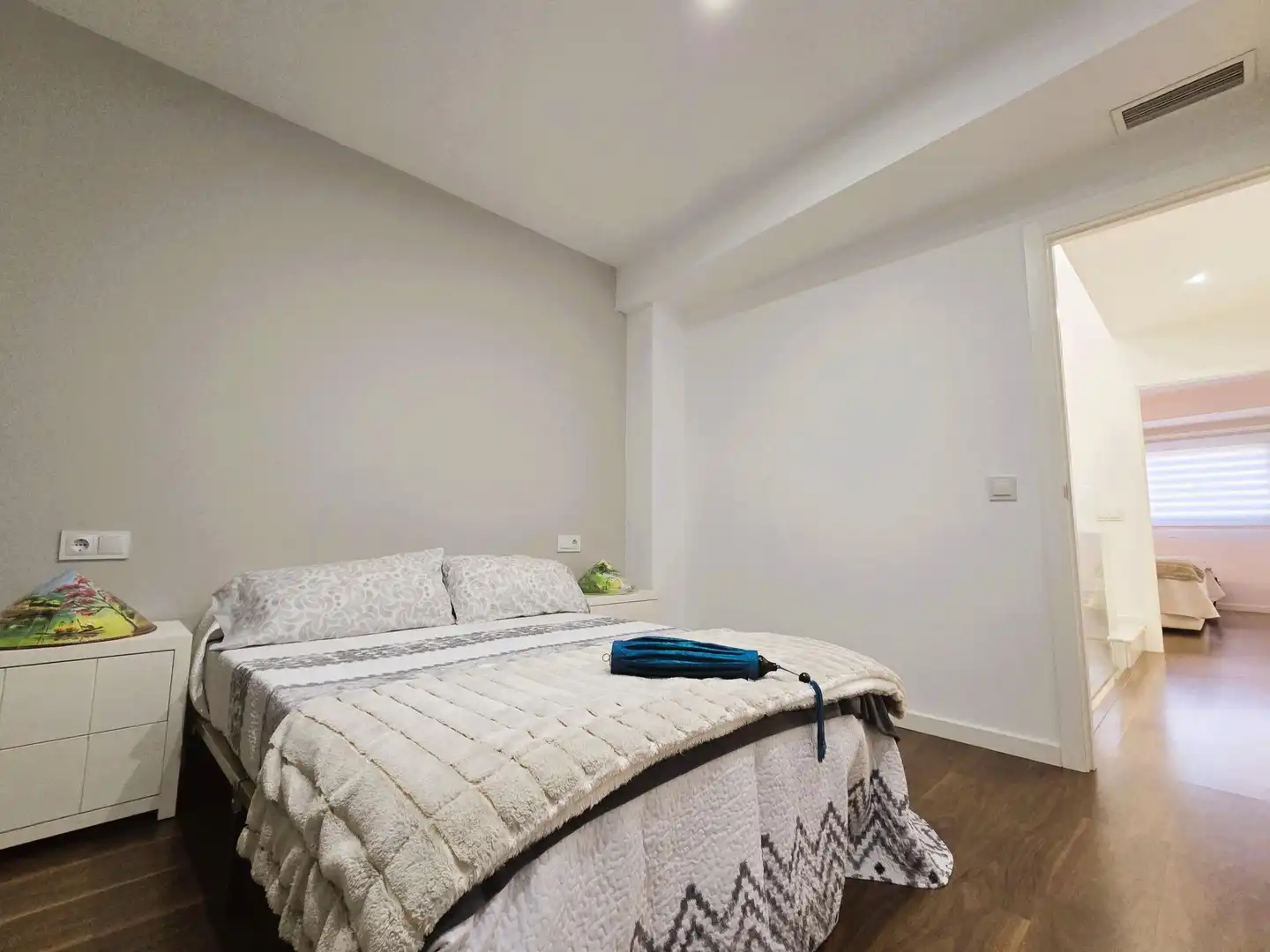 Dormitori de Casa o xalet de lloguer en Sueca amb Aire condicionat, Terrassa i Moblat