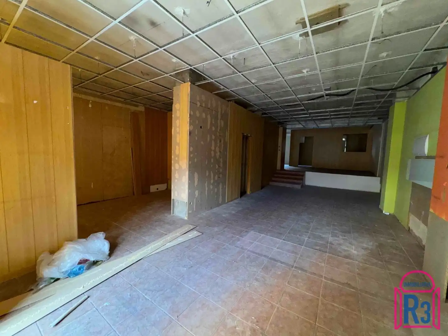 Local comercial en alquiler en Mariano Andrés, imagen 3