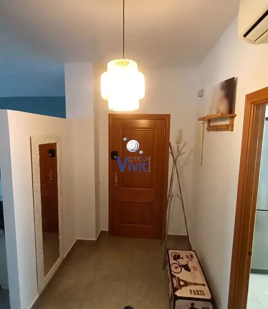 Wohnung zum Verkauf in Alcalá de Guadaira mit Klimaanlage und Balkon