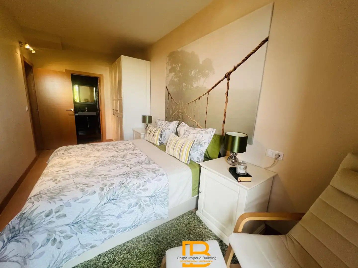 Habitación de Piso en venta en Villarcayo de Merindad de Castilla la Vieja con Calefacción, Parquet y Terraza