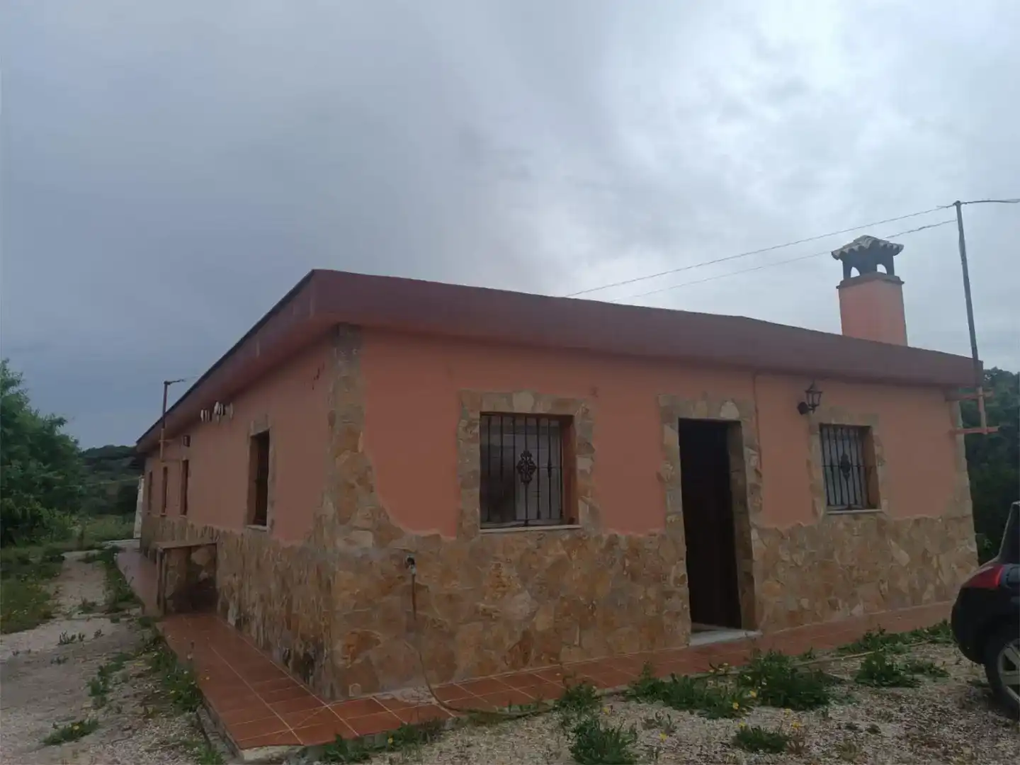 Vista exterior de Finca rústica en venda en San José del Valle amb Aire condicionat, Jardí privat i Traster