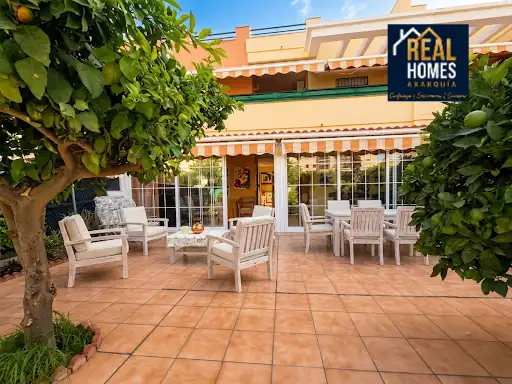 Terrassa de Planta baixa en venda en Vélez-Málaga amb Aire condicionat, Calefacció i Jardí privat