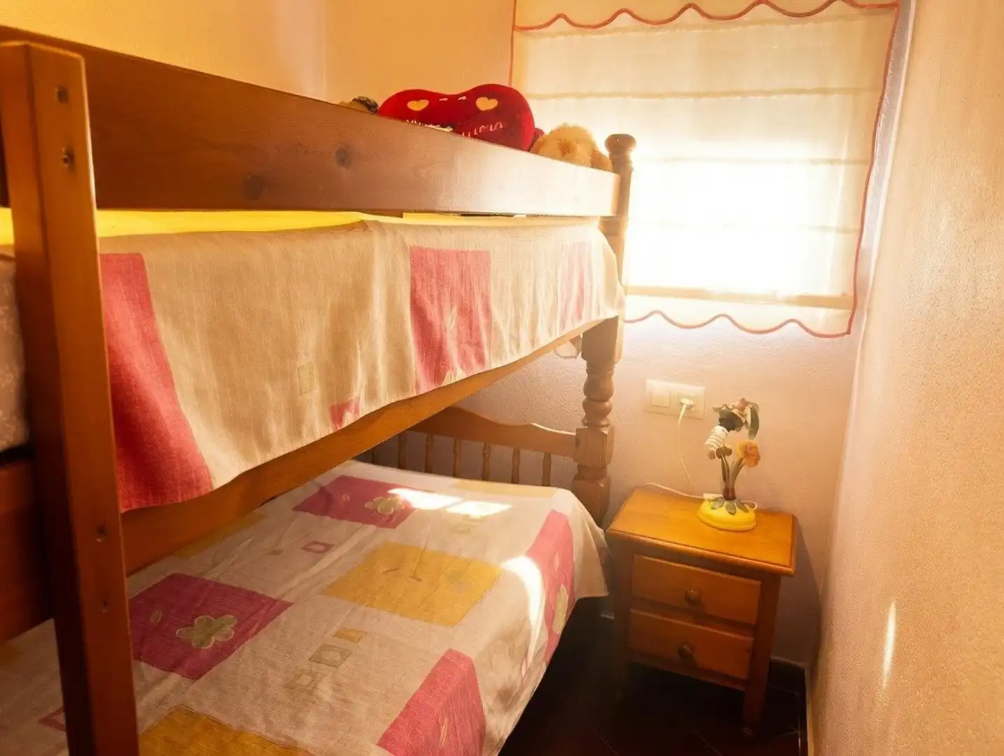 Schlafzimmer von Einfamilien-Reihenhaus zum Verkauf in Algar
