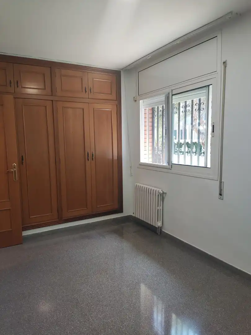 Habitación de Casa o chalet de alquiler en Viladecans con Aire acondicionado, Calefacción y Jardín privado