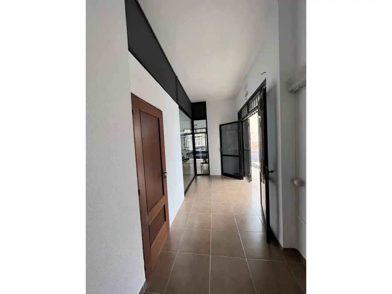 Local comercial en traspaso en Avenida Fernando Salazar González, imagen 16