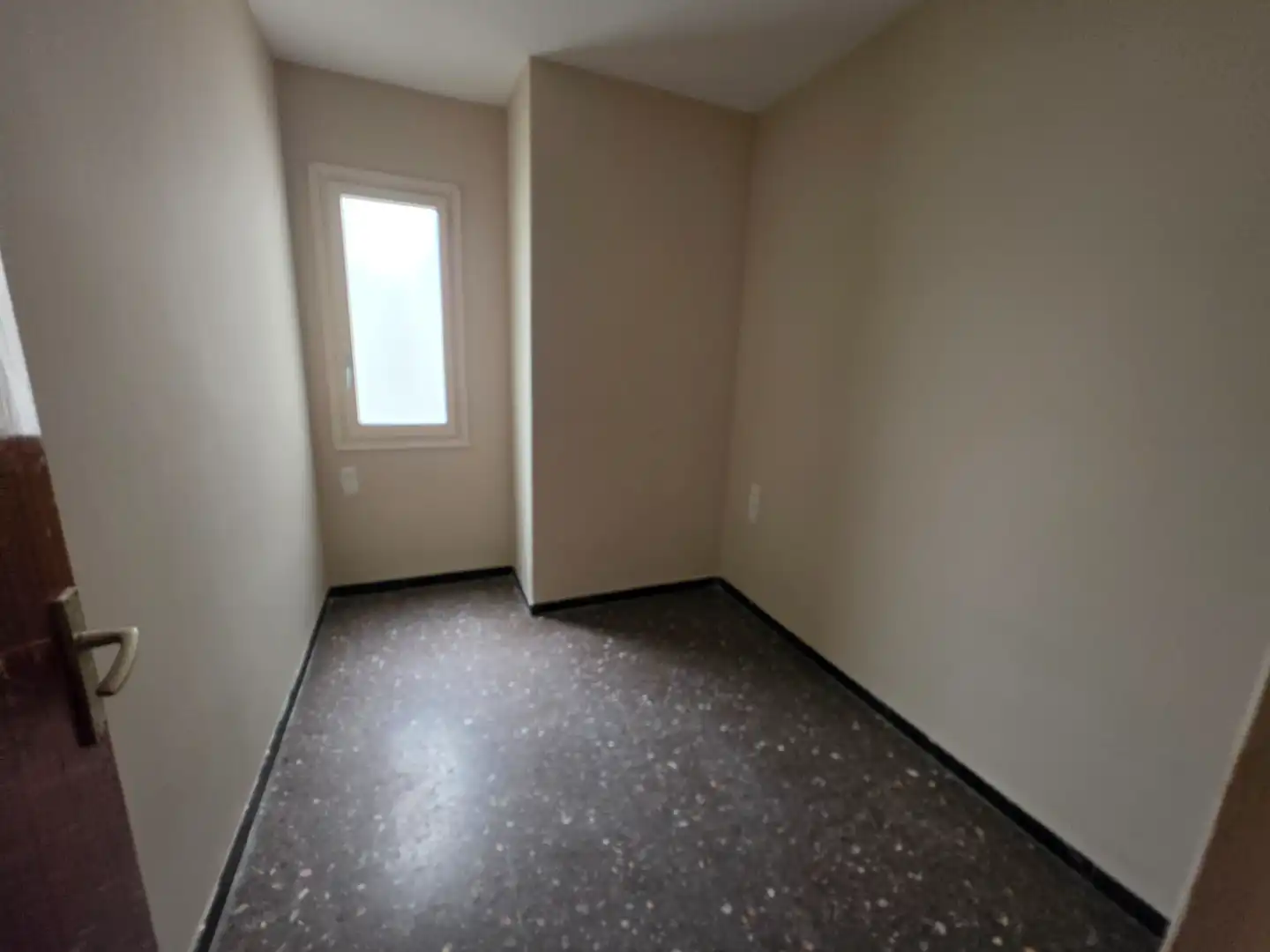Piso en venta en Manlleu con Trastero, Balcón y Alarma