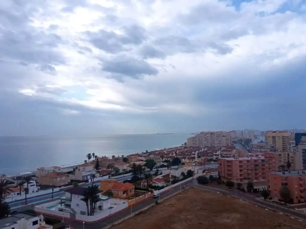 Exterior view of Flat for rent in Zona Galúa - Calnegre