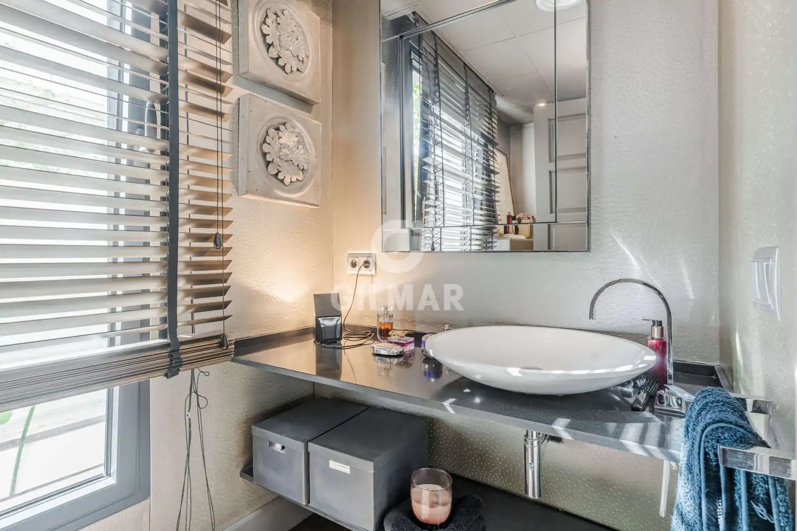 Baño de Casa o chalet en venta en Bormujos con Calefacción, Jardín privado y Piscina
