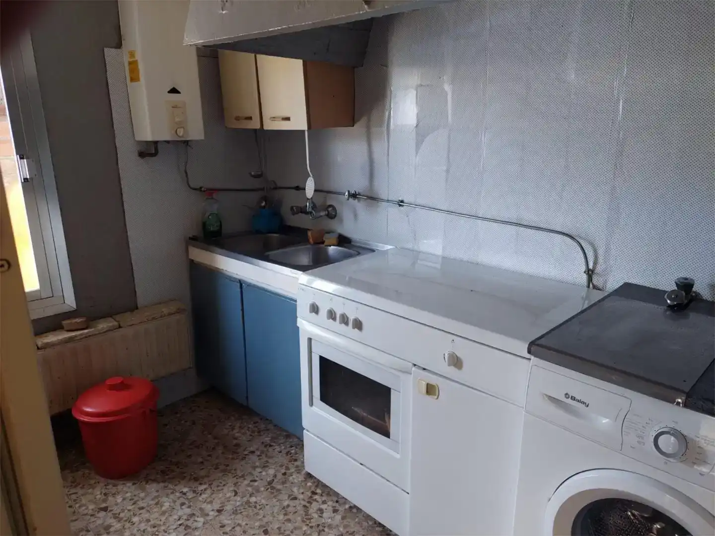 Cocina de Planta baja en venta en Robledo del Mazo con Amueblado