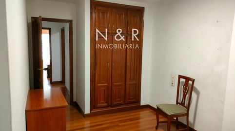 Foto 4 de Piso de alquiler en Montero Rios, Ensanche - Sar, Santiago de Compostela