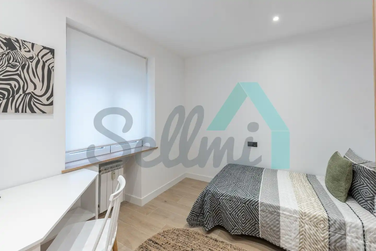 Flat for rent in Calle Real Oviedo, Masip