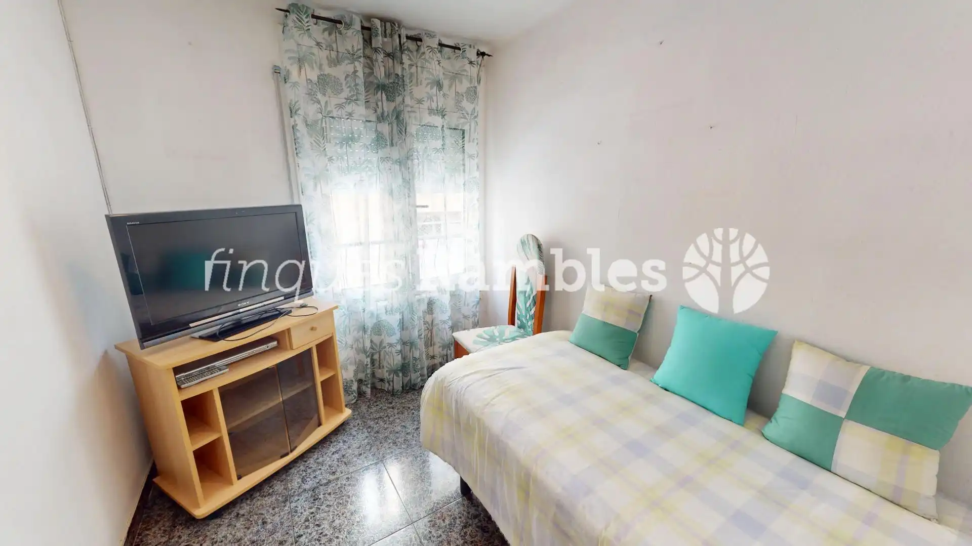Habitación de Casa adosada en venta en Vilanova del Camí con Calefacción, Terraza y Trastero