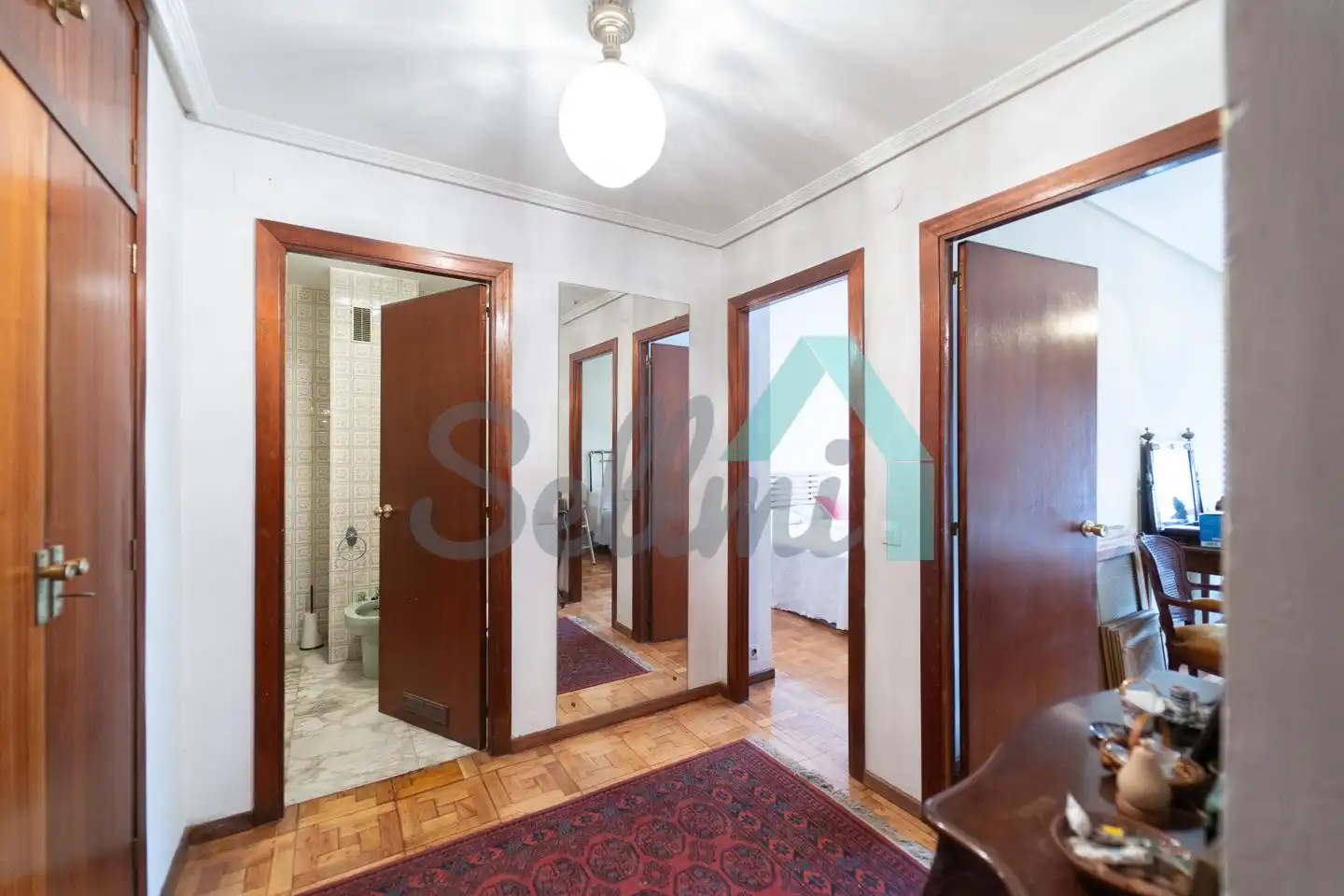 Piso en venta en Oviedo  con Calefacción, Parquet y Terraza