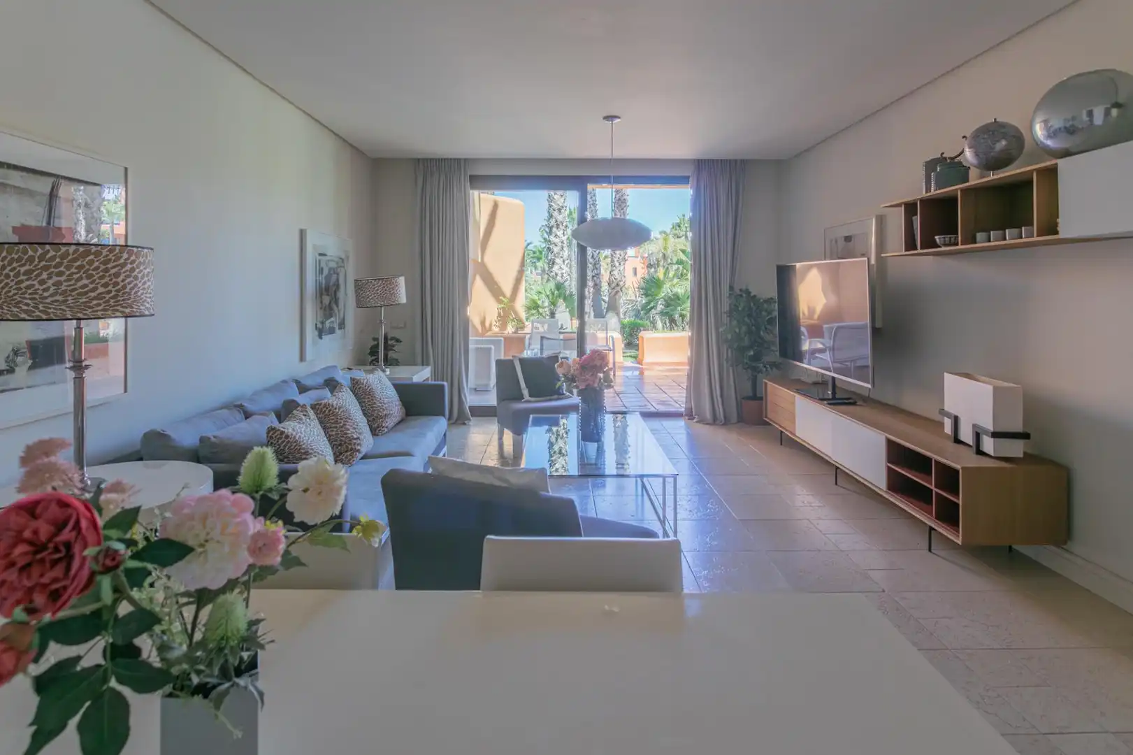 Sala de estar de Apartamento en venta en Chiclana de la Frontera con Jardín privado y Piscina comunitaria