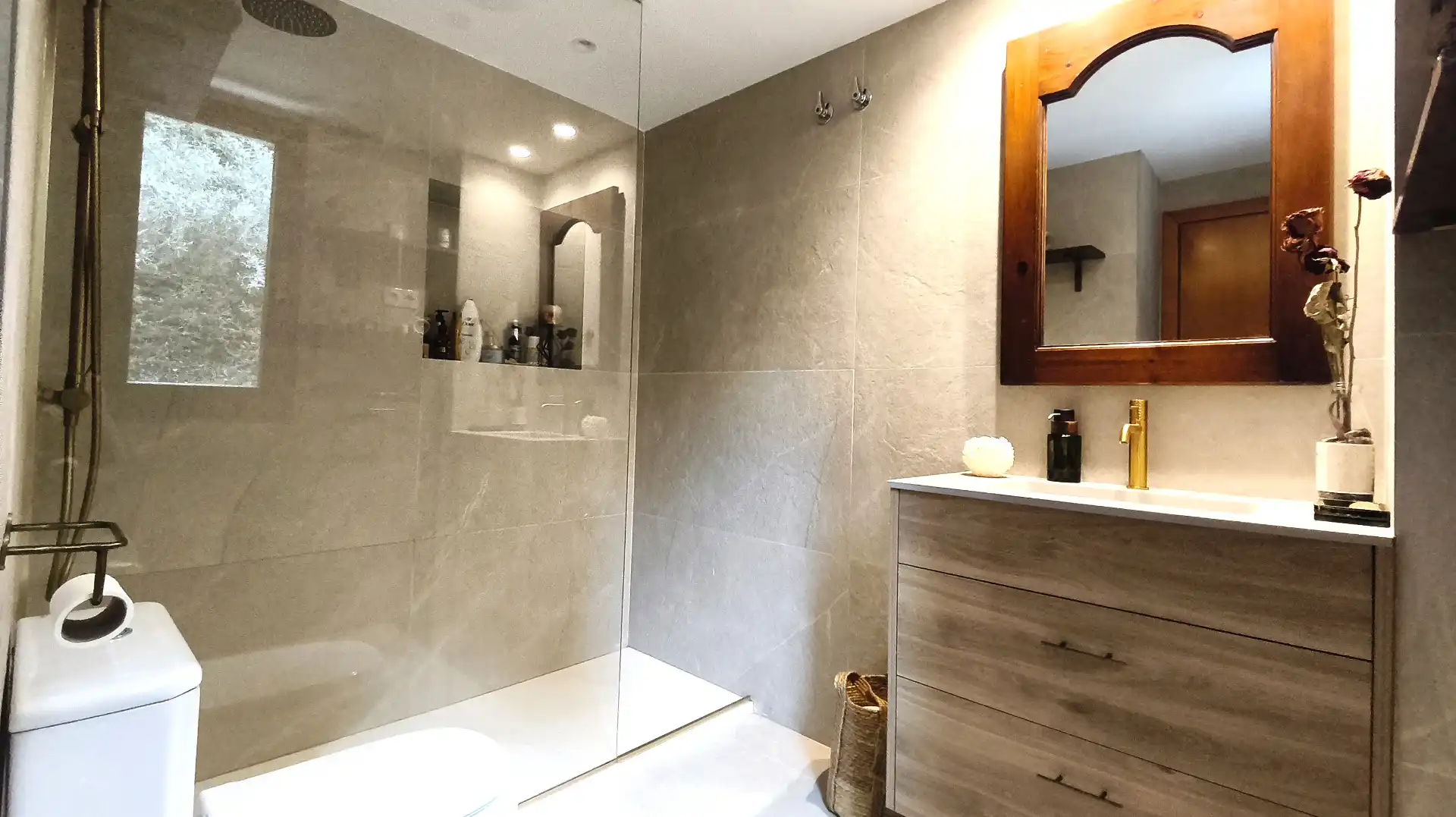 Bathroom of Flat for sale in Sant Climent de Llobregat, Barcelona