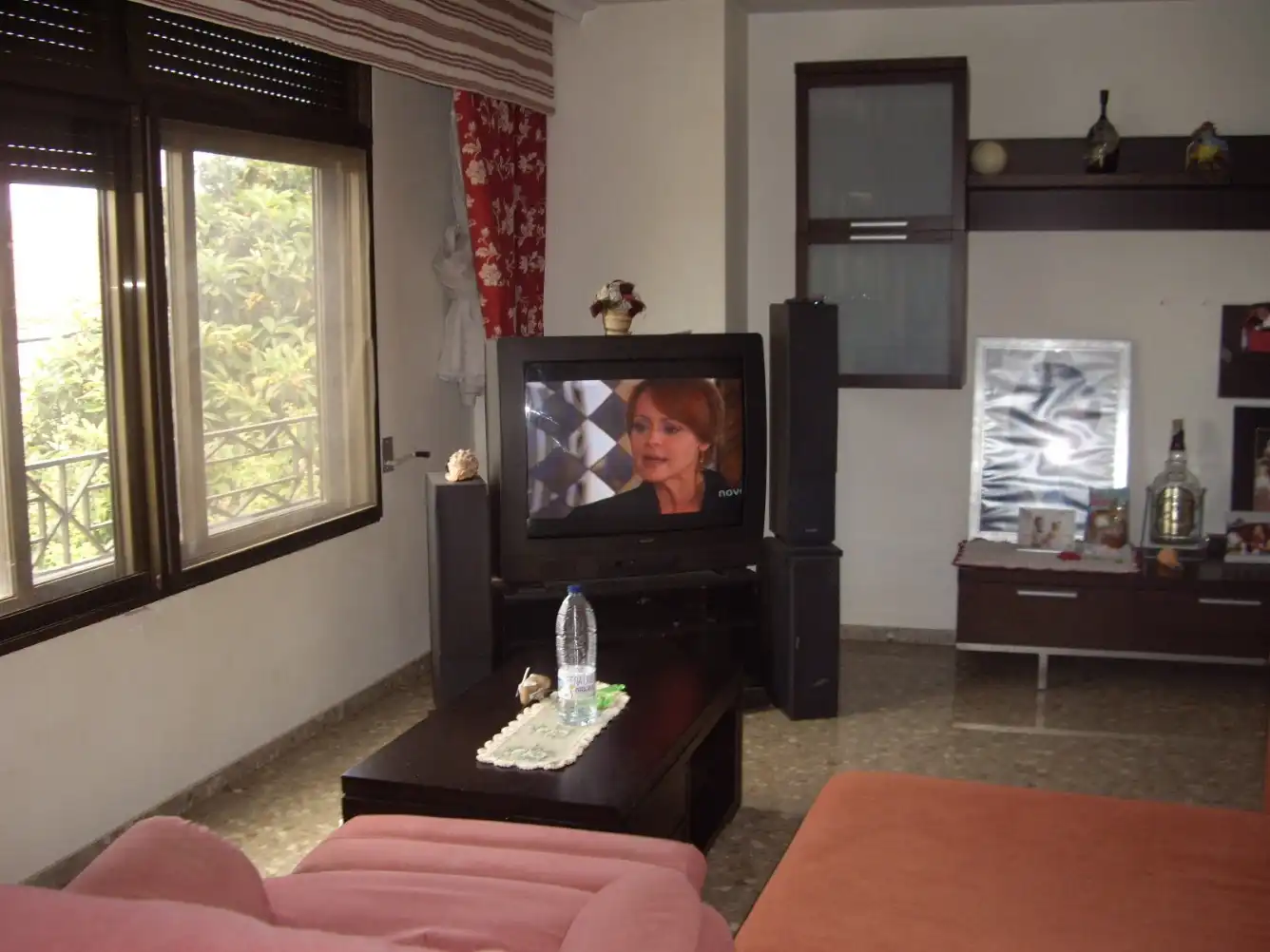 Sala d'estar de Casa o xalet en venda en Castellón de la Plana / Castelló de la Plana amb Aire condicionat, Calefacció i Jardí privat