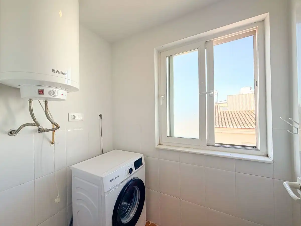 Badezimmer von Wohnung zum Verkauf in Dénia mit Klimaanlage, Heizung und Terrasse