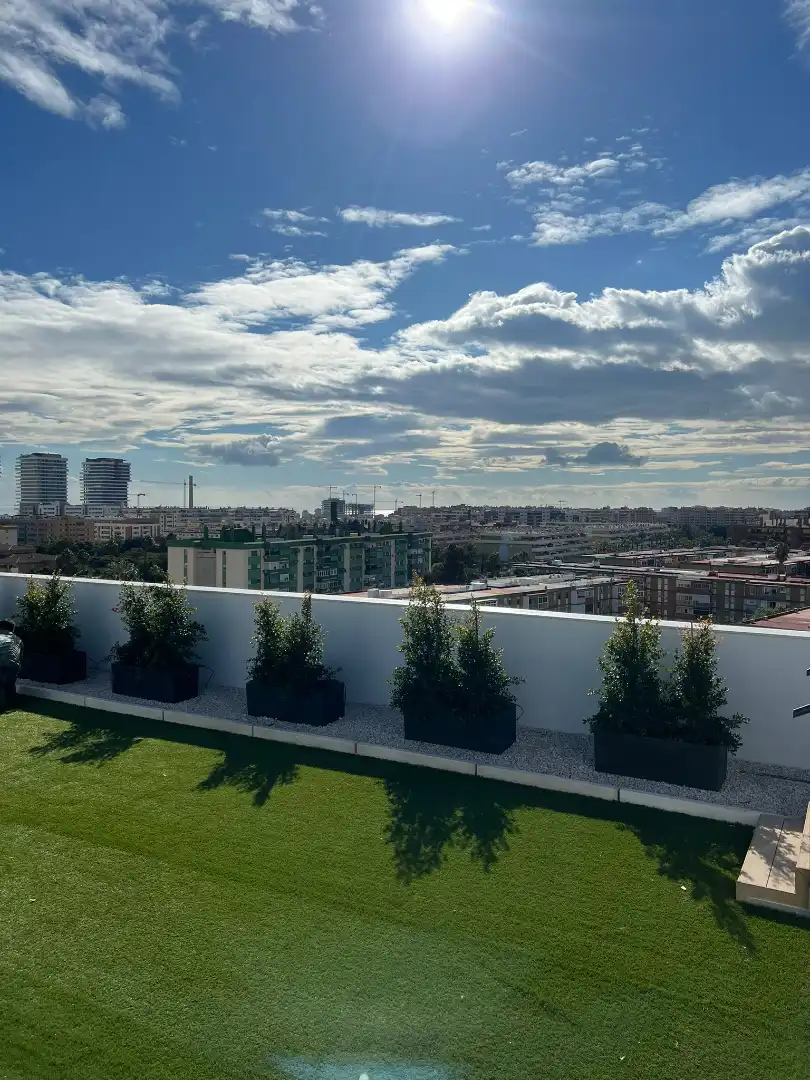Terrasse von Wohnung zur Miete in Málaga mit Klimaanlage, Terrasse und Abstellraum