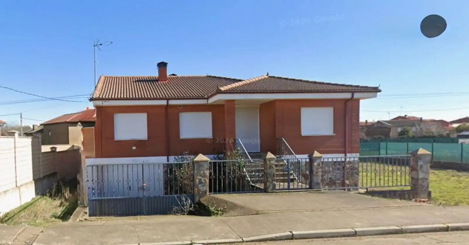 Vista exterior de Casa o xalet en venda en Villares de Órbigo amb Calefacció i Traster