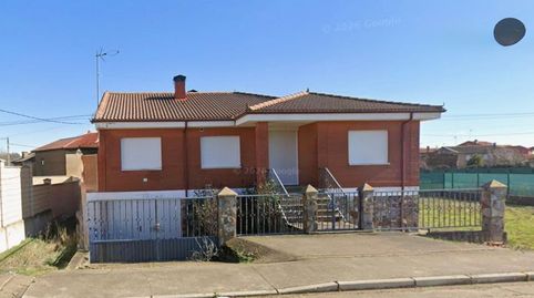 Foto 2 de Casa o xalet en venda a Villares de Órbigo, León