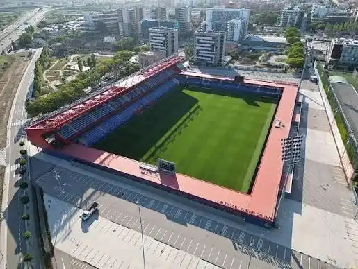 Vista exterior de Casa adosada en venta en Mas Lluí